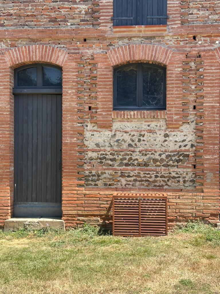 Cache déco climatisation Pompe à chaleur JV Elec Auch